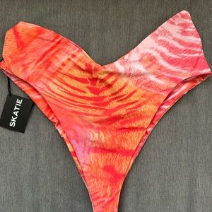 Skatie Melly Bikini Bottoms